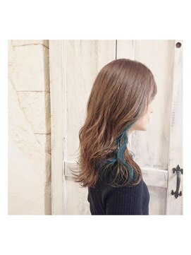 ルパラディ(leparadis) グリーンイヤリングカラー