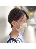 コットン(cotton)&nbsp;【耳かけコンパクトショート】丸みショートボブ【白子】