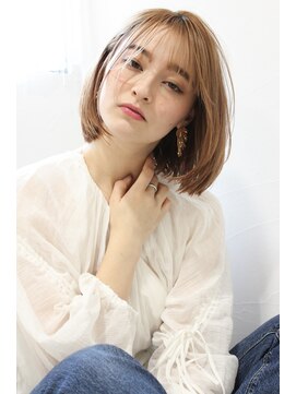 クラン 岡本(Chlan) 大人かわいいフェザーバングミニボブ