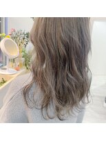 エルフ(elf)&nbsp;レイヤーカット×ホワイトベージュ