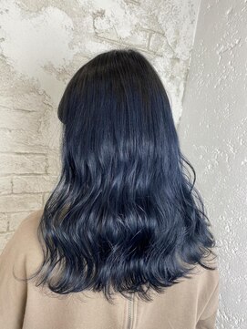 プライズ アイリス 池袋東口店(prize Iris) ネイビーブルー/20代30代40代￥15400