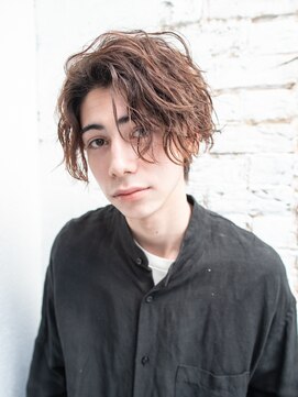 エルプリエ(elle brille) センターパートウェーブ