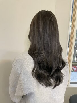 ヘアー ミッション 心斎橋店(hair Mission) ハイライトグレー