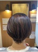 ショートボブ