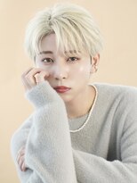 オーシャントーキョー 渋谷(OCEAN TOKYO)&nbsp;シースルーマッシュツーブロック刈り上げ韓国ヘアセンターパート