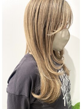 ジィップクリニカ(Zip clinica) ロングレイヤー 担当近森