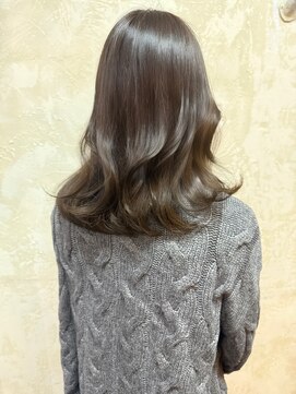 ヴァルゴール はりまや町店(Virgowl) ハイライトグレージュミディアム