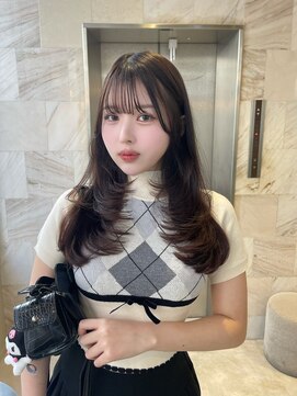 リリー(Lilley) くすみベージュ×姫カットレイヤー×韓国風巻き【ayana】