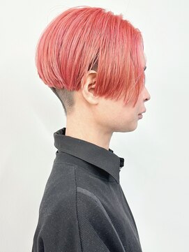 モリオ(morio) = 前下がりショートくびれショート刈り上げショート女子30代40代