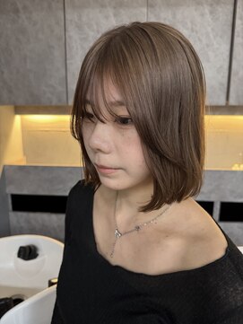 ヌイ 横浜(nui) マロンベージュ_切りっぱなしボブ