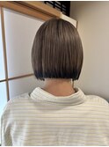 切りっぱなしボブ×デザインカラー