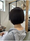 切りっぱなしボブ