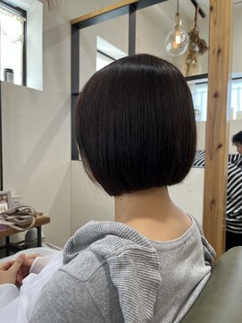 ニコ 四街道(nico) 切りっぱなしボブ