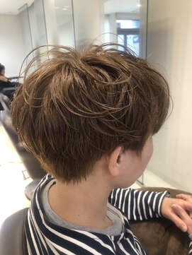 スリーヘアーデザインズ(Three Hair Designs) n