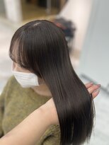 ロンドルピナス 小倉(Lond Lupinus) ミディアムレイヤーカット/似合わせカット/大人ガーリー/20代