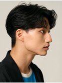 メンズセンターパート七三分けパートニュアンスパーマ刈り上げ