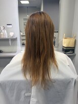 アーチフォーヘア 心斎橋店(a-rch for hair)&nbsp;ミリエクステで切れ毛をカバーして毛先まで馴染むロングヘアに