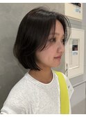 抜け感センターパートボブと透明感ブラウン【英心】