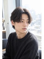ユニオンデュオ 栄(Union Duo)&nbsp;センターパートミディ 韓国風ニュアンスメンズヘア