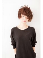 ベンチ 高田馬場店(bench) アシメパーマ