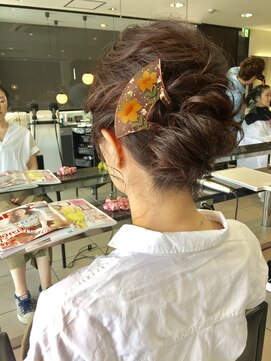 ファイブヘアーブティック(FIVE HairBoutique) 上品☆大人な女性のアップスタイル