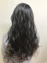 シャラ美容室&nbsp;ナチュラルハイライト