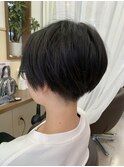 《見附 今町》刈り上げ女子 丸みシルエット ショート