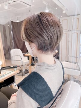 ネオリーブアイム 横浜西口店(Neolive aim) 大人可愛い　耳掛けひし形小顔美人ショート【近藤】横浜