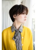 重めのカールが可愛い!女っぽマッシュショート・・・HINATA