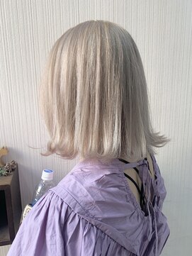 トムキャット(TOM CAT) ケアブリーチ　ハイトーン　ホワイトベージュ　ミルクティー