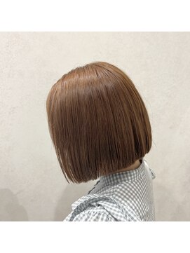 シックノアール(CHIC NOIR) ぷつっとボブ