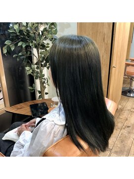 エルムトウキョウ(ELM Tokyo) 透明感オリーブグレー