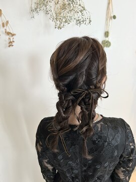 ビューティフルガーデンズ(Beautiful Gardens) ガーリーツイン編み込み