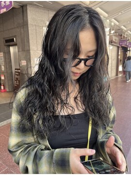 スノッブエンバンプ(snob enVAmp) ロングパーマ