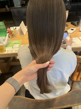 サラ 天神大名店(SARA) ブリーチなし透明感ベージュ