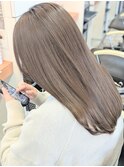 10代20代×ロングヘア×ミルクティーグレージュ