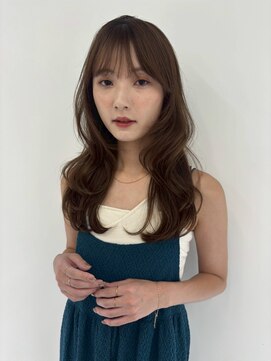 ユーフォリア 青山(Euphoria) 透明感ベージュカラー&くびれ巻き