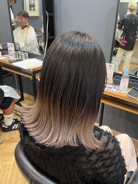 アルター(aL ter) ラベンダーベージュ［グランマッシュ/デザインカラー］長野歌穂