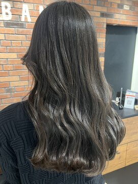 アーバン(URBAN.) 透明感が綺麗なグレージュカラー　By MAYUMI