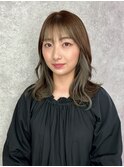 ホワイトグレージュミニウルフデジタルパーマオリーブグレージュ