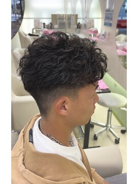 アッシュ 名駅(ASCH) リバースメンズショートパーマ