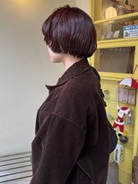 ヒントステーション(HINTSTATION)&nbsp;〈浅草 半個室〉前上がりマッシュボブ×レッドブラウン