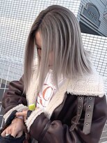 シェルヴ(XELVE) シャドールーツ/ホワイトグレー