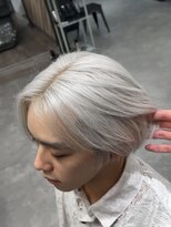 ルィ 名古屋栄(llwy)&nbsp;ホワイトカラー