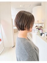 エメ 小山(Aimer)&nbsp;ショートボブ