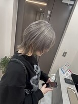 リグ 横浜(Lig.)&nbsp;グレージュカラーウルフカットケアブリーチダブルカラー/横浜駅