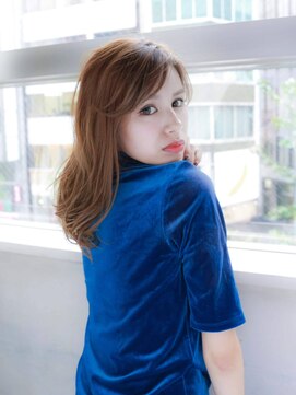 ルティア(Lutia) センターパート ゆるふわウェーブ 大人可愛い★★