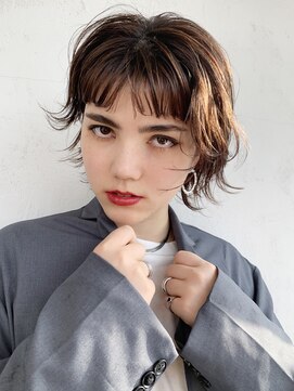 アイティー バイ アルバム 中野店(IT by ALBUM) ニュアンスカール_厚めバングローライトスリークボブ_67141