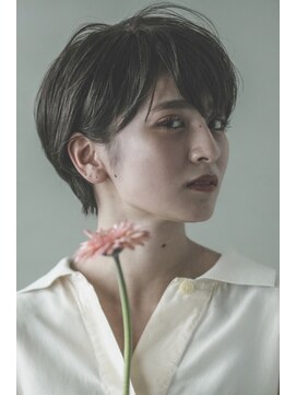 マロウ(mallow) 《花屋併設》ジェンダーレスショート/ダークアッシュ