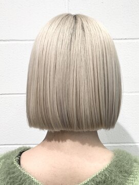 ココ 原宿(KOKO) 【KOKO_TOKYO】20代30代40代　#外ハネボブ#ペールベージュ